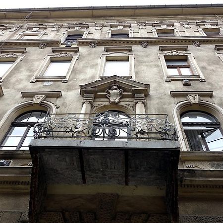 Vivid Csengery Apartment Budapeste Quarto foto